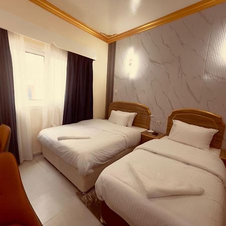 Galaxy Star Hotel Dubai Exterior foto