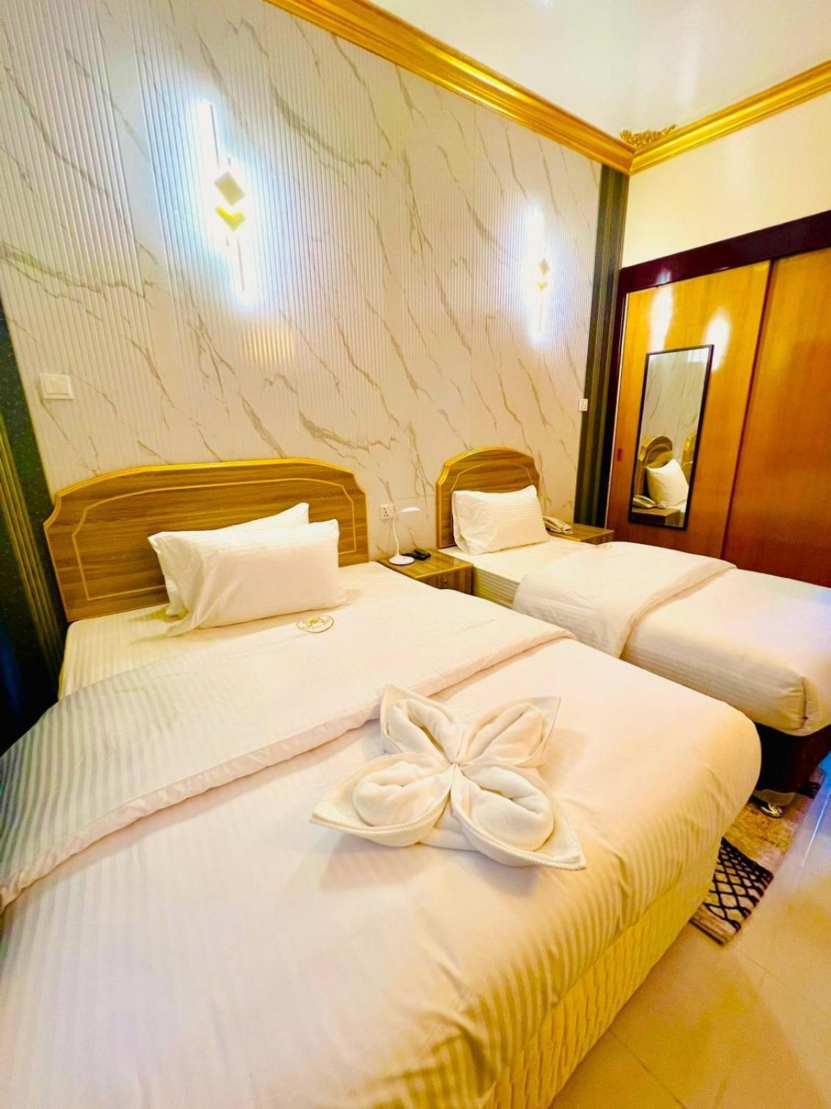Galaxy Star Hotel Dubai Exterior foto