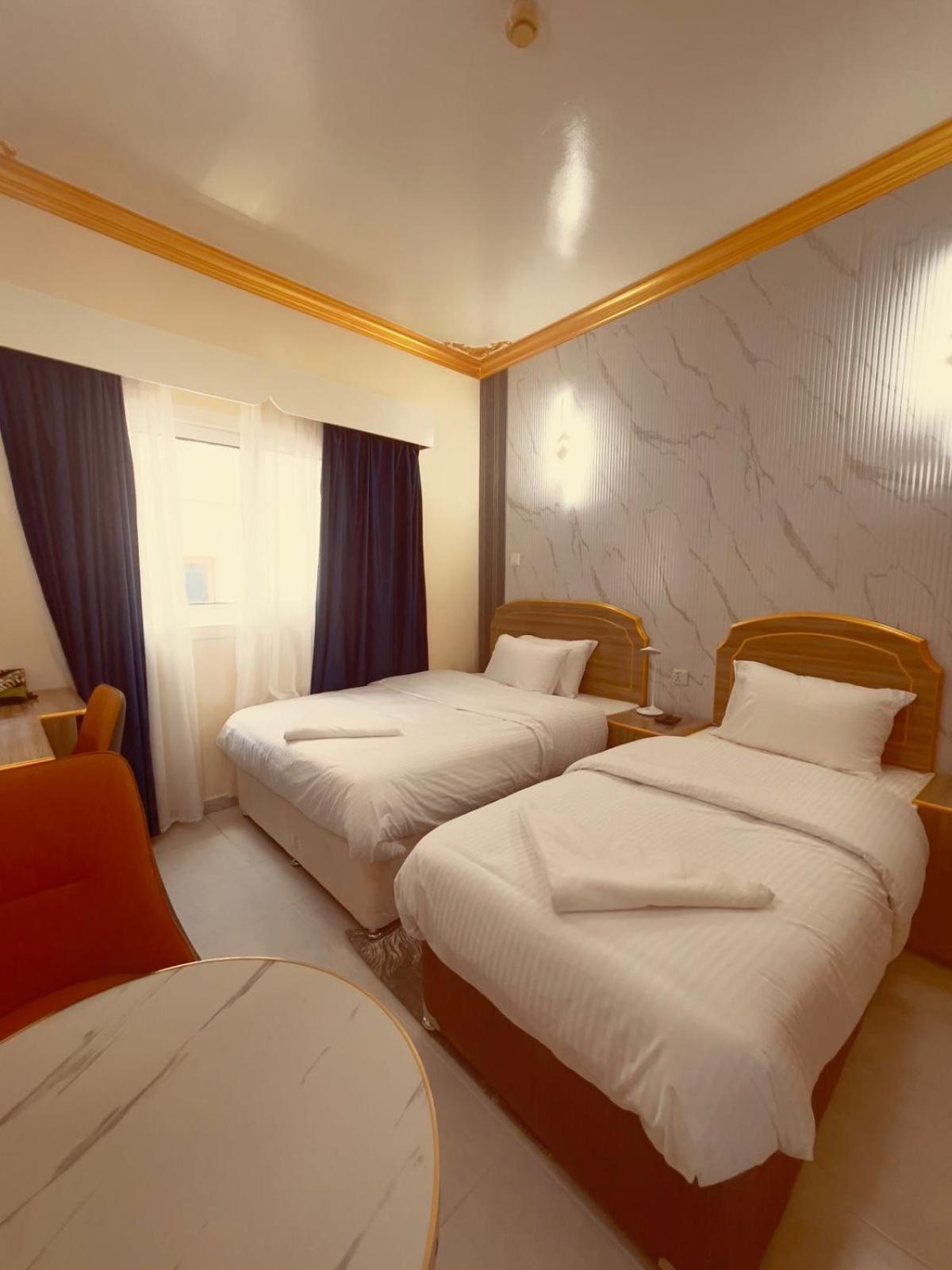 Galaxy Star Hotel Dubai Exterior foto